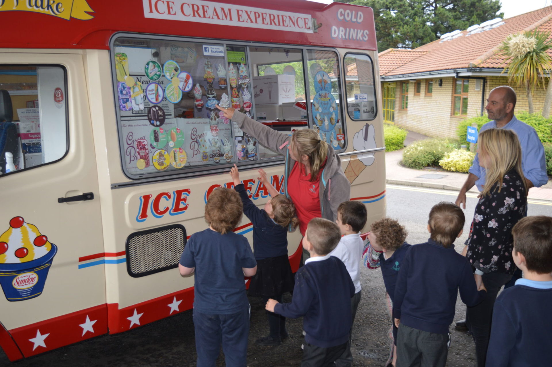 Ice Cream Van visits Sheringham Woodfields School